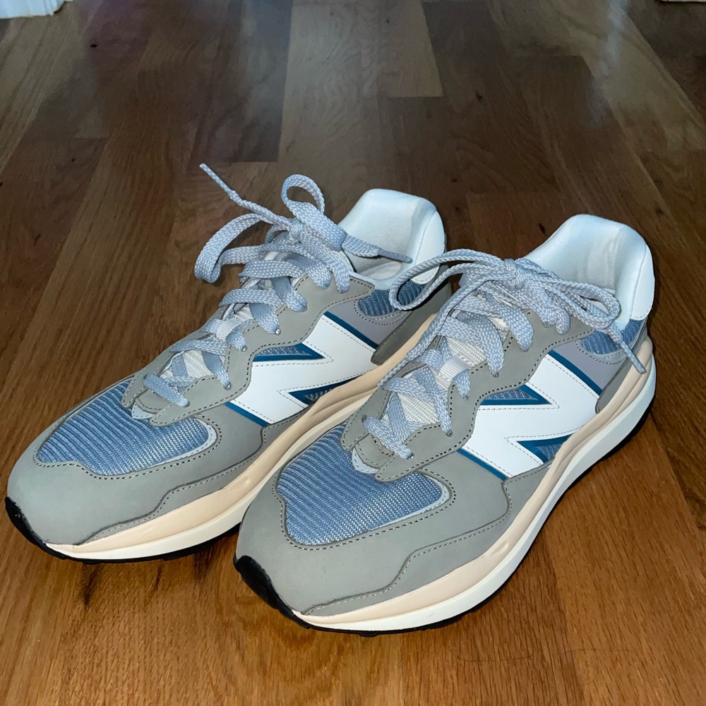 New Balance 5740